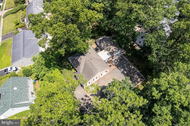 2465 Edgecomb Ave, Glenside, PA 19038 - drone / aerial view