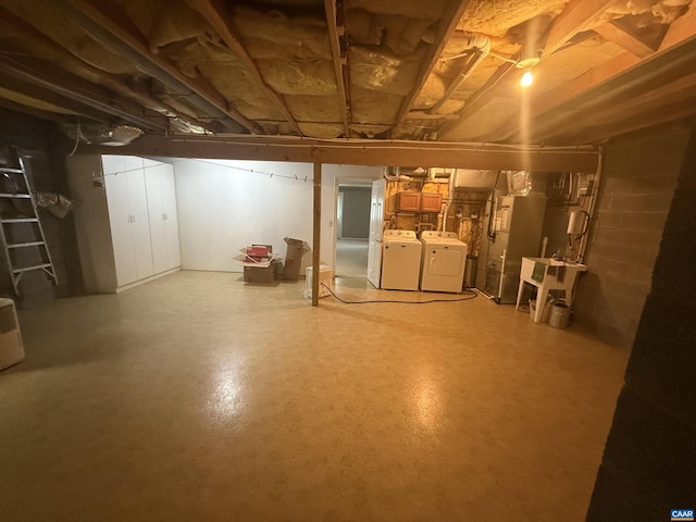 1303 Branchlands Dr, Charlottesville, VA 22901 - unfinished below grade area featuring independent washer and dryer