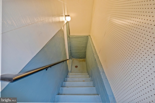 8405 58th Ave, College Park, MD 20740 - view of stairway