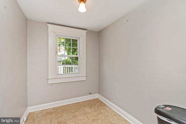 5100 Eugene Ave, Baltimore, MD 21206 - unfurnished room with baseboards