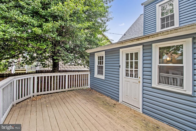 5100 Eugene Ave, Baltimore, MD 21206 - view of deck