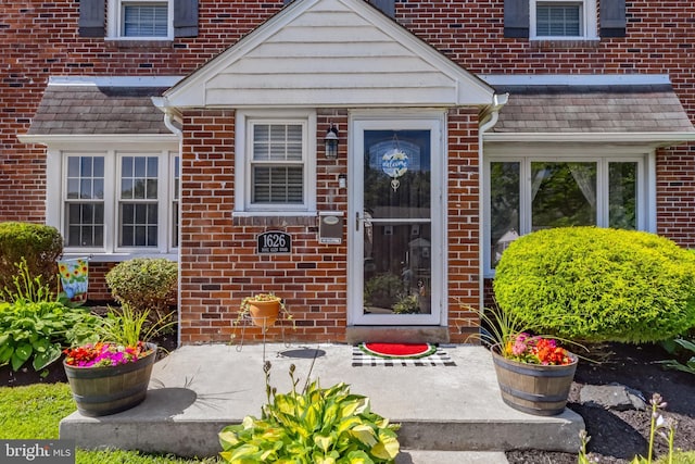 1626 Rose Glen Rd, Havertown, PA 19083 - view of exterior entry featuring brick siding