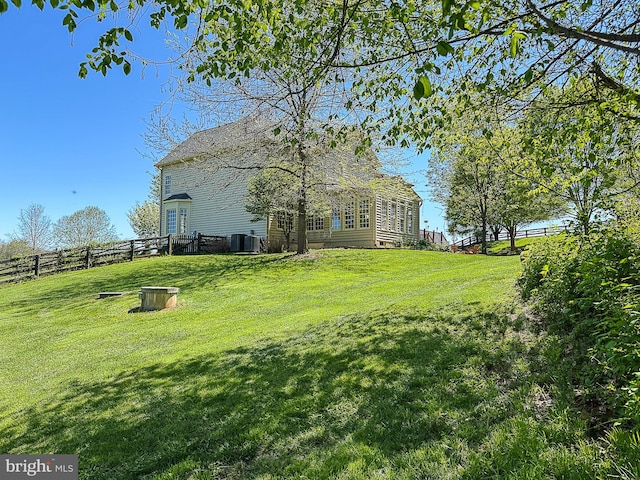 12773 Beebe Ct, Lovettsville, VA 20180 - view of yard