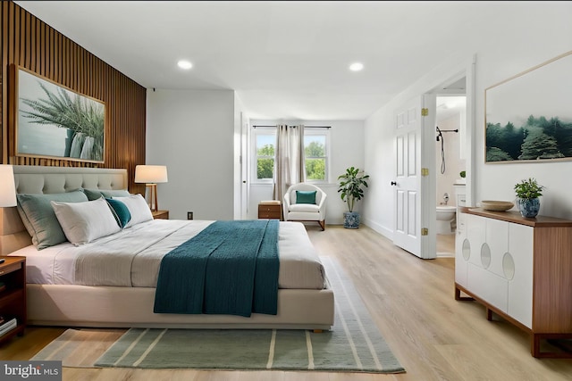 13727 Mahoney Dr, Woodbridge, VA 22193 - bedroom featuring light wood finished floors, recessed lighting, and ensuite bath