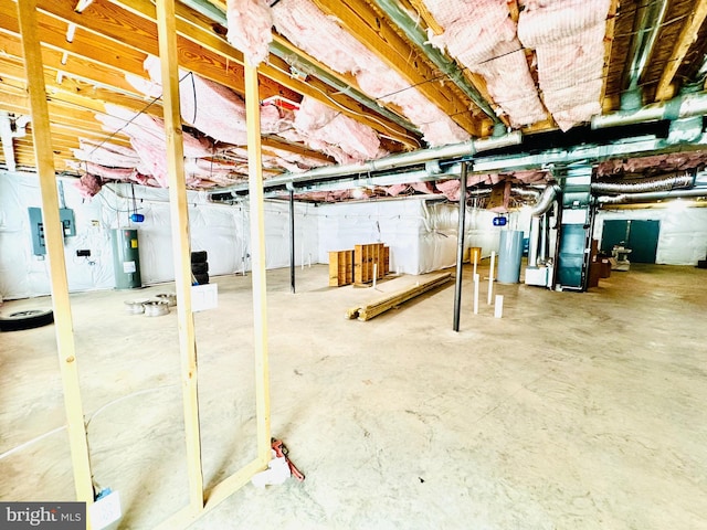 9936 Bell Wood Farm Ln, Nokesville, VA 20181 - unfinished below grade area featuring water heater and heating unit