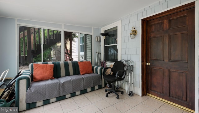 315 Leedom Ave, Bristol, PA 19007 - view of sunroom / solarium
