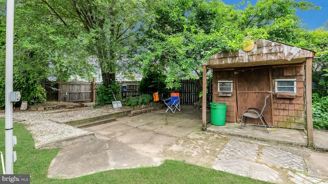 315 Leedom Ave, Bristol, PA 19007 - view of patio featuring a storage unit