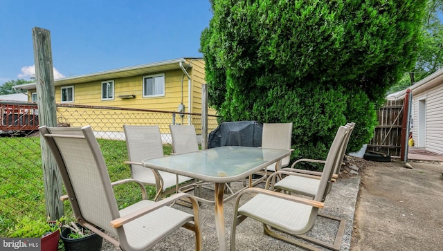 315 Leedom Ave, Bristol, PA 19007 - view of patio / terrace featuring outdoor dining area