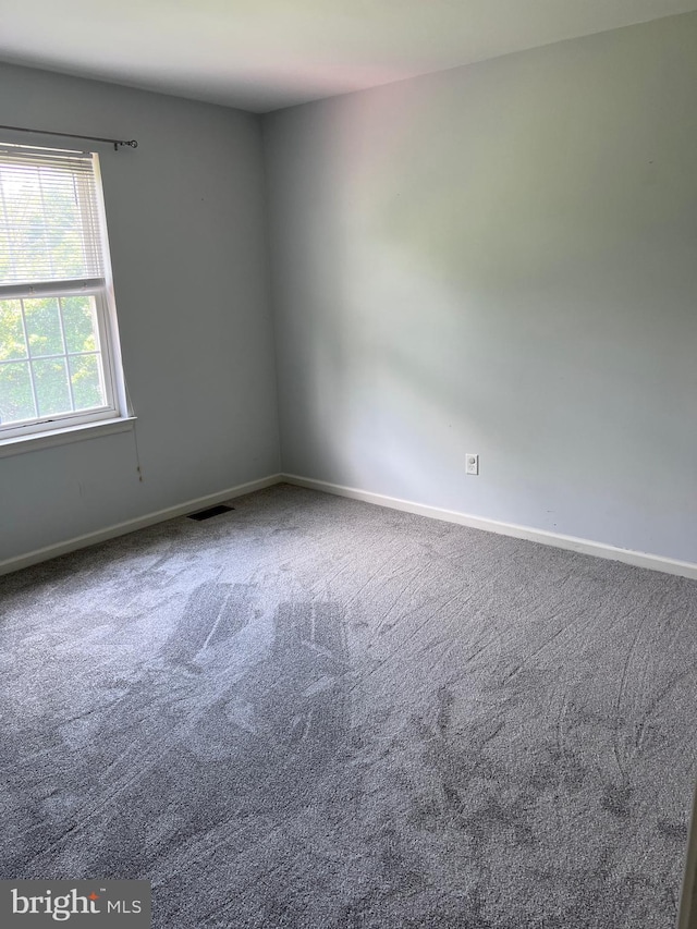 674 Honeysuckle Way, Pennsburg, PA 18073 - empty room featuring baseboards and carpet flooring
