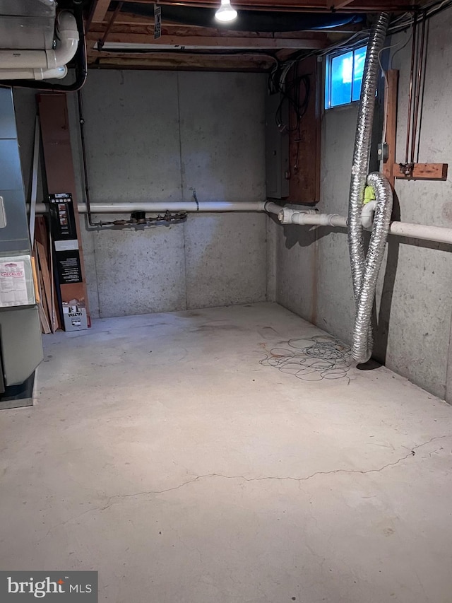 674 Honeysuckle Way, Pennsburg, PA 18073 - basement featuring electric panel