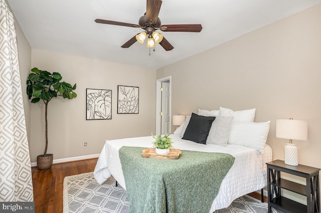 5917 Kingsford Rd Unit 366, Springfield, VA 22152 - bedroom with wood finished floors and ceiling fan