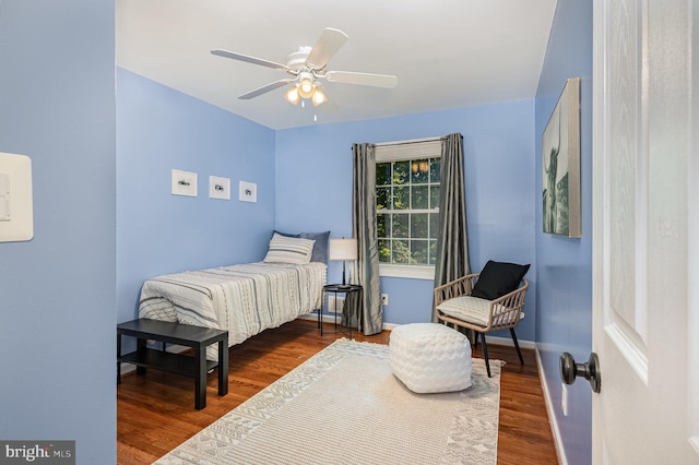 5917 Kingsford Rd Unit 366, Springfield, VA 22152 - bedroom with wood finished floors and ceiling fan