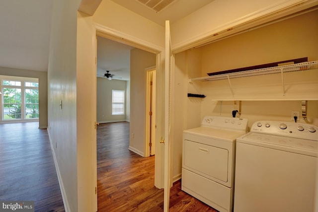 2 N Cummings Dr, Middletown, DE 19709 - laundry room featuring independent washer and dryer and dark wood-style floors