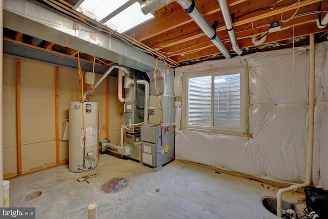 2 N Cummings Dr, Middletown, DE 19709 - below grade area featuring water heater and heating unit