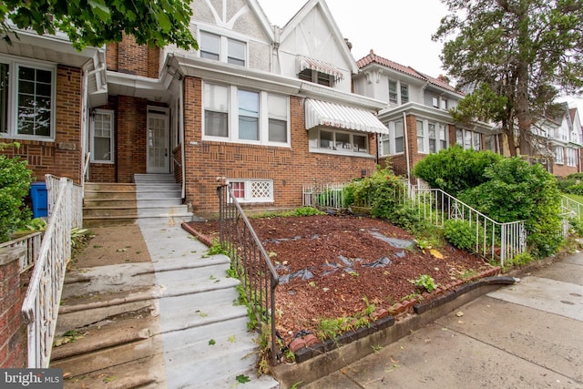 7152 N 20th St, Philadelphia, PA 19138 - townhome / multi-family property featuring brick siding