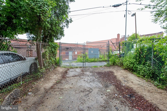7152 N 20th St, Philadelphia, PA 19138 - view of yard featuring a gate