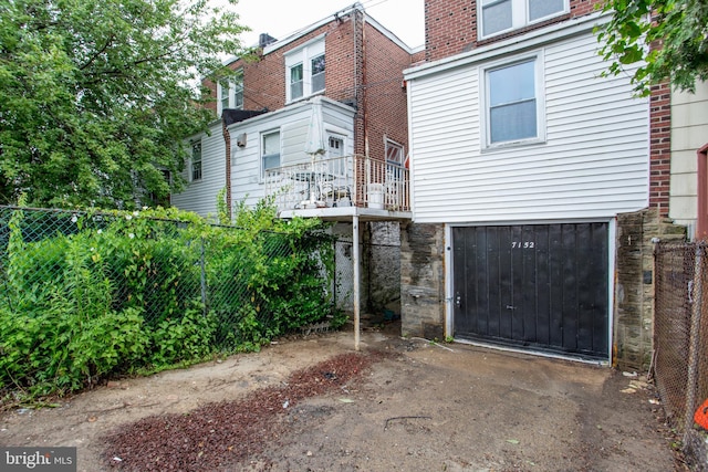 7152 N 20th St, Philadelphia, PA 19138 - back of property
