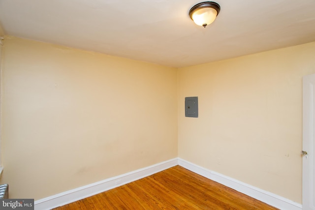 7152 N 20th St, Philadelphia, PA 19138 - spare room with wood finished floors and electric panel