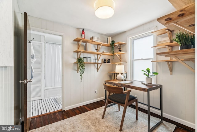 1918 E Albert St, Philadelphia, PA 19125 - office space with wood-type flooring and baseboards