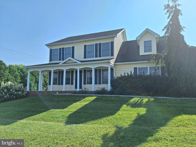 8 Sunshine Ave, Gettysburg, PA 17325 - view of front of house featuring a front yard