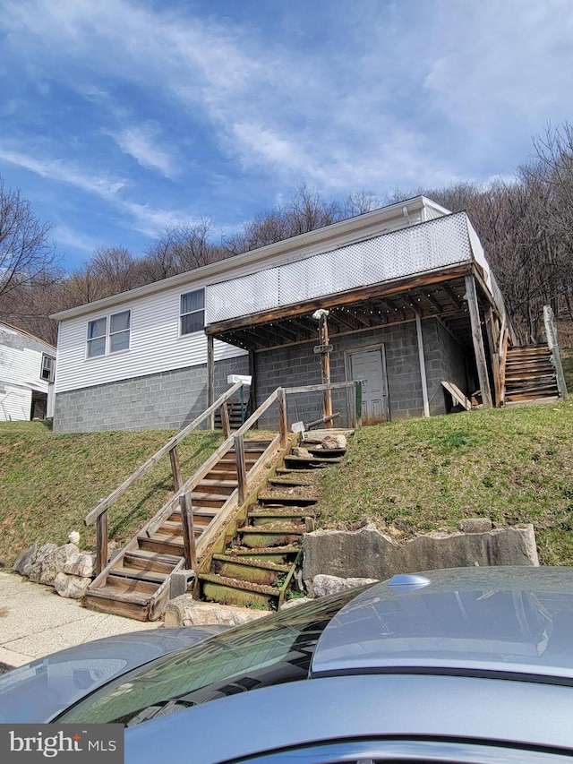 415 Independence St, Cumberland, MD 21502 - view of front of home featuring stairs