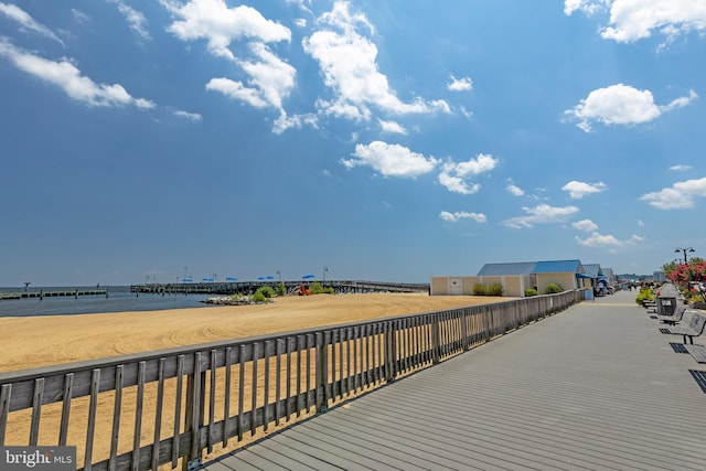 8207 Elm Ln, Chesapeake Beach, MD 20732 - surrounding community with a water view