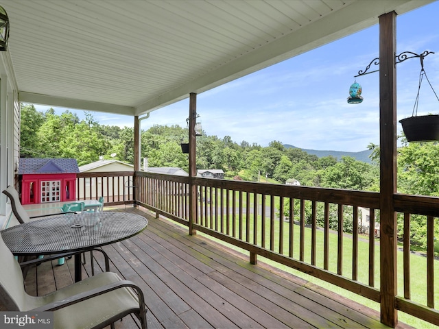37AND41 Headwaters Rd, Chester Gap, VA 22623 - wooden terrace featuring an outbuilding