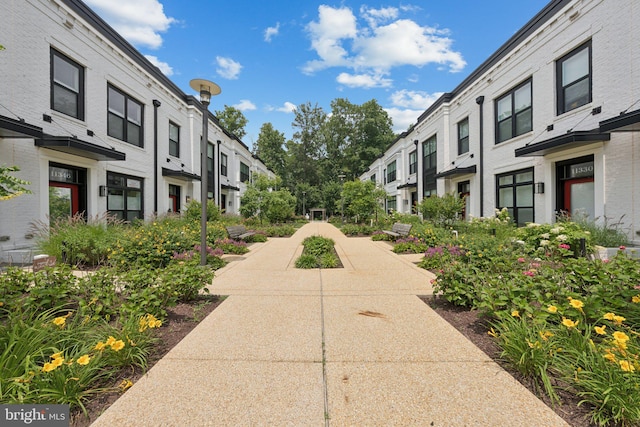 11336 Emerald Park Rd, Potomac, MD 20854 - view of community with a residential view