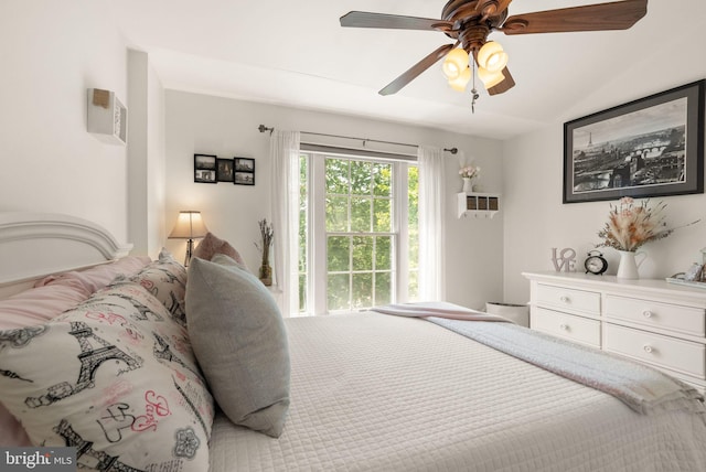 6498 Milva Ln, Springfield, VA 22150 - bedroom featuring ceiling fan