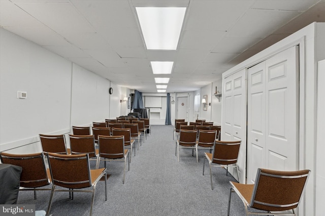 2945 Wharton St, Philadelphia, PA 19146 - building lobby featuring a paneled ceiling
