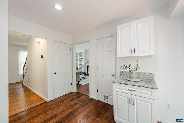 1632 Farm Brook Pl, Charlottesville, VA 22901 - corridor featuring dark wood-type flooring and recessed lighting