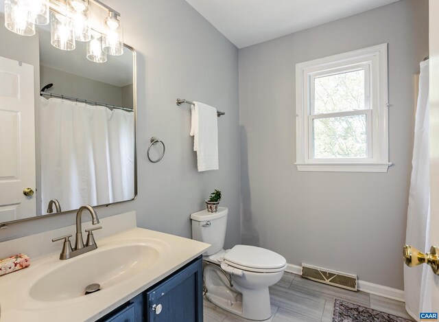 1632 Farm Brook Pl, Charlottesville, VA 22901 - bathroom with vanity and a chandelier