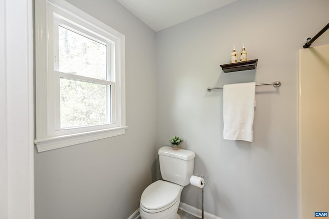 1632 Farm Brook Pl, Charlottesville, VA 22901 - bathroom with toilet and baseboards