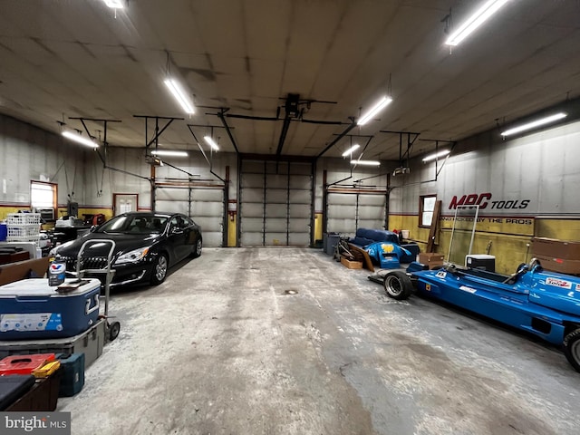 636 Pigeon Creek Rd, Pottstown, PA 19465 - view of garage