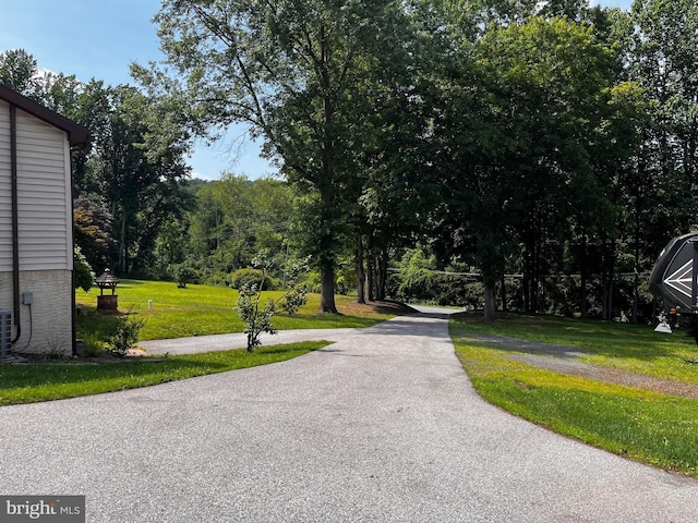 636 Pigeon Creek Rd, Pottstown, PA 19465 - view of street
