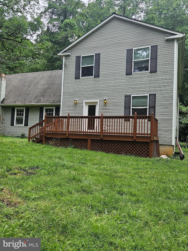 2914 Hunter Rd, Fairfax, VA 22031 - rear view of property with a deck and a lawn