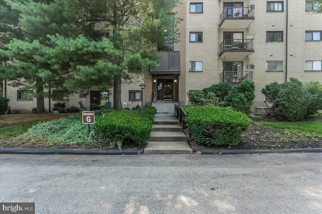 400 Glendale Rd Unit G-13, Havertown, PA 19083 - view of building exterior
