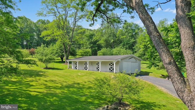 282 Crabapple Ln, East Stroudsburg, PA 18302 - view of garage