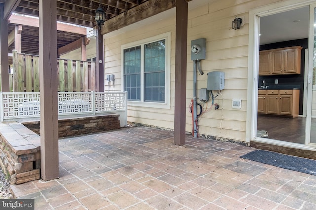 114 Herndon Mill Cir, Herndon, VA 20170 - covered porch with a sink