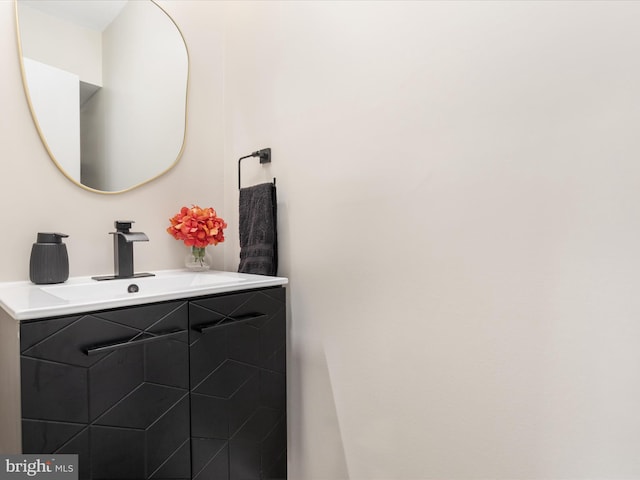 13222 Parson Ln, Fairfax, VA 22033 - bathroom featuring vanity