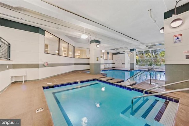 205 Yoakum Pkwy Unit 1712, Alexandria, VA 22304 - view of indoor pool