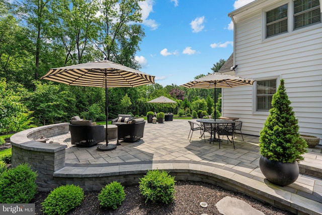 4704 Sweetbriar Cir, Emmaus, PA 18049 - view of patio / terrace featuring outdoor dining space and outdoor lounge area
