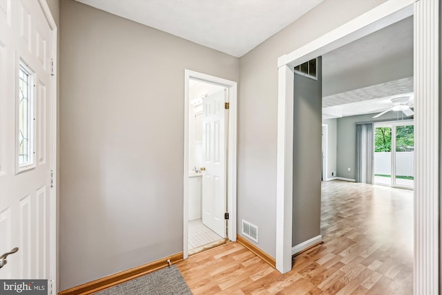 12 Bantry Ct, Waldorf, MD 20602 - entrance foyer with light wood-style flooring and a ceiling fan