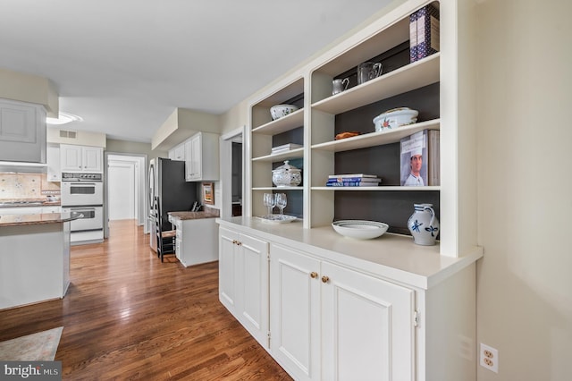 130 Hunt Valley Cir, Berwyn, PA 19312 - hallway featuring wood finished floors