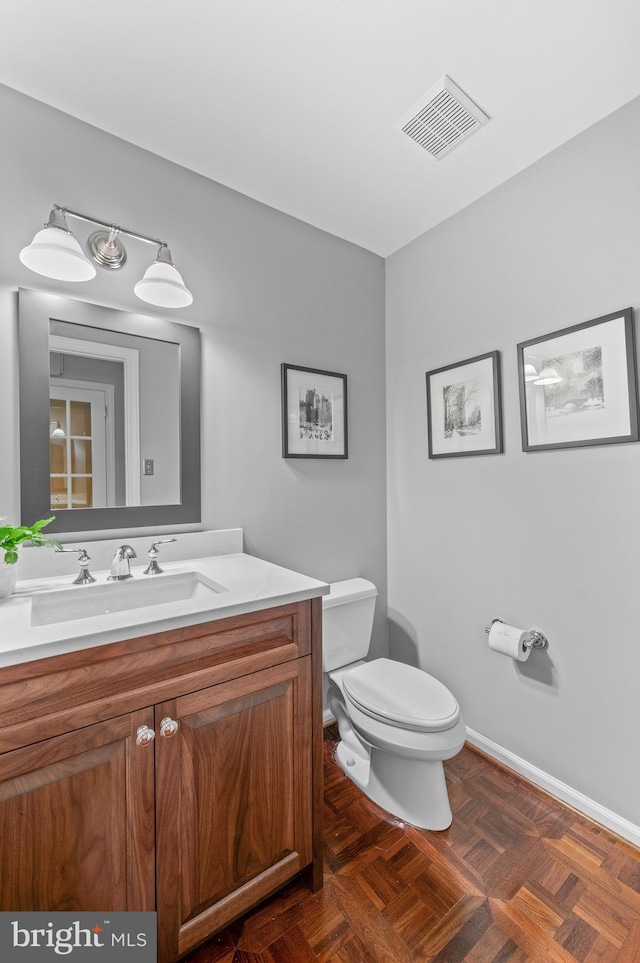 130 Hunt Valley Cir, Berwyn, PA 19312 - bathroom with toilet and vanity