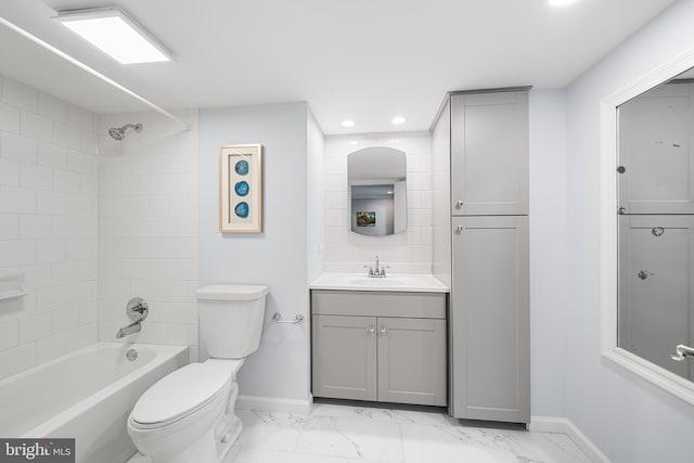 112 Oxley Ct, Newtown Square, PA 19073 - full bath with vanity, marble finish flooring, shower / washtub combination, and recessed lighting