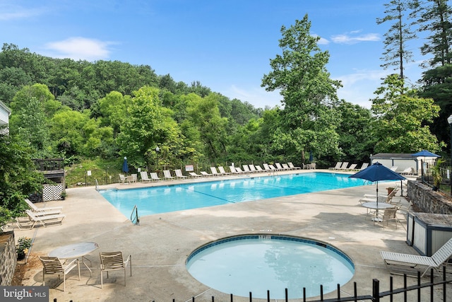 112 Oxley Ct, Newtown Square, PA 19073 - community pool featuring a patio area