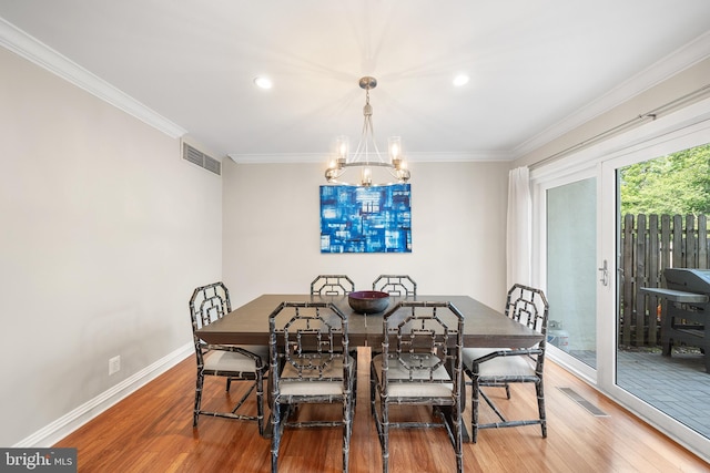 112 Oxley Ct, Newtown Square, PA 19073 - dining space featuring light wood finished floors, a chandelier, crown molding, and recessed lighting