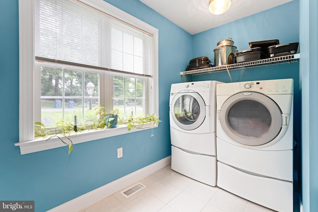 501 Bald Eagle Ct, Lancaster, PA 17601 - laundry area featuring separate washer and dryer and tile patterned flooring