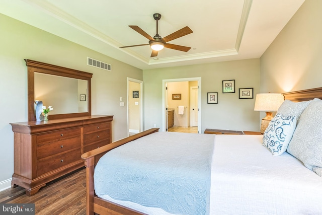 3132 Butternut Ln, Chester Springs, PA 19425 - bedroom featuring a tray ceiling, wood finished floors, crown molding, connected bathroom, and a ceiling fan
